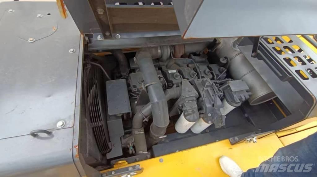 Komatsu PC 400-7 履带挖掘机