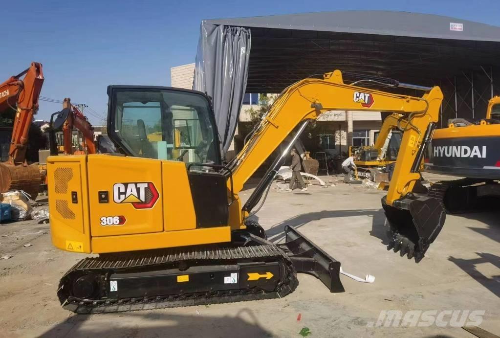 CAT 306 小型挖掘机