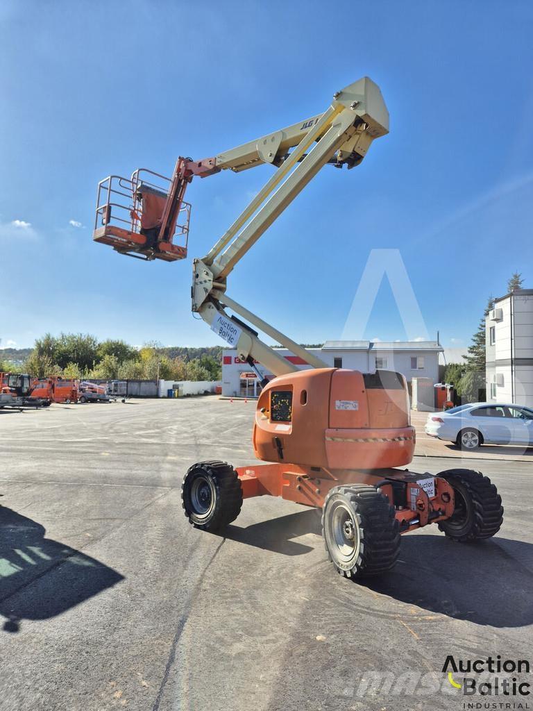JLG 450 AJ 曲臂高空工作平台