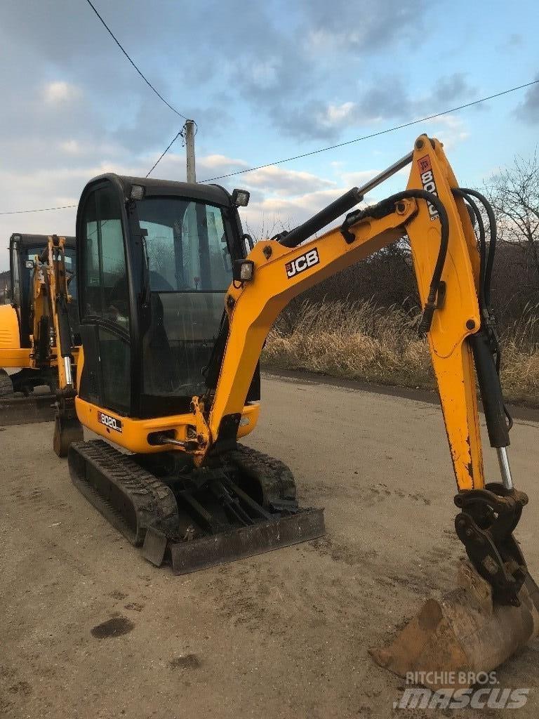 JCB 8020 小型挖掘机