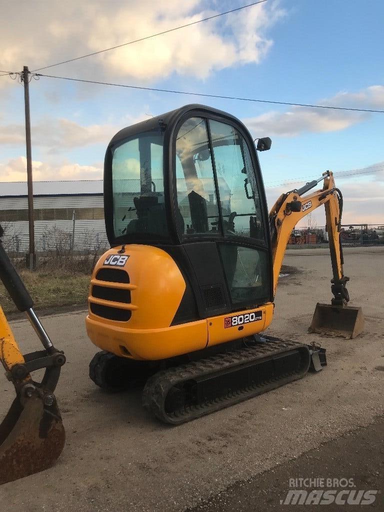 JCB 8020 小型挖掘机