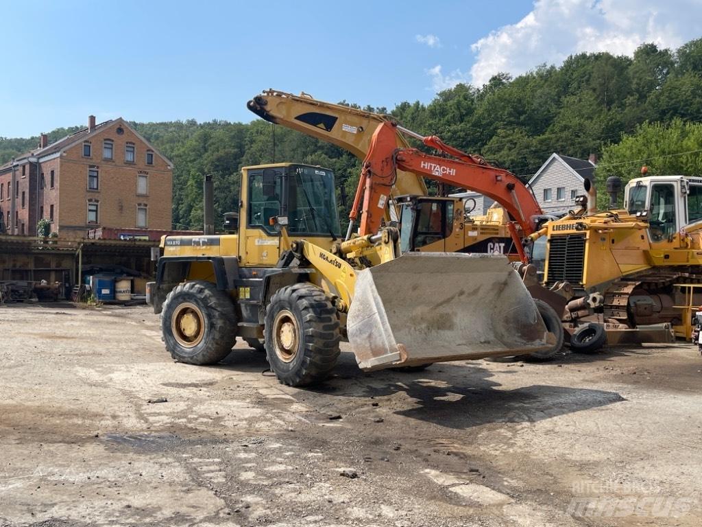 Komatsu WA 270-3 轮式装载机
