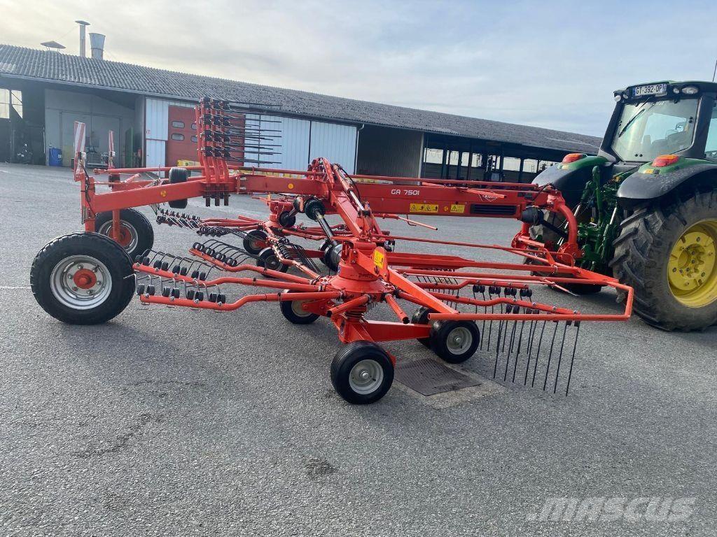 Kuhn GA 7501 料堆整形机