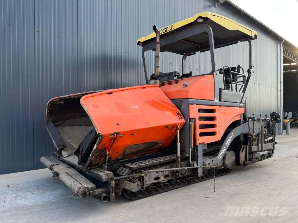 Vögele SUPER 1800-2 沥青摊铺机