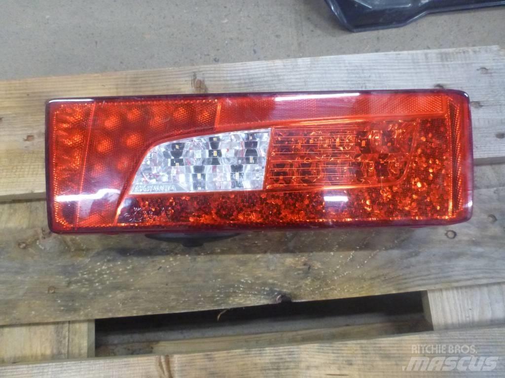 Scania Bakljus (RH) 电子设备