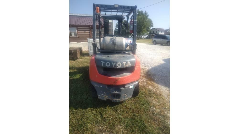 Toyota 8fu25 其他叉车