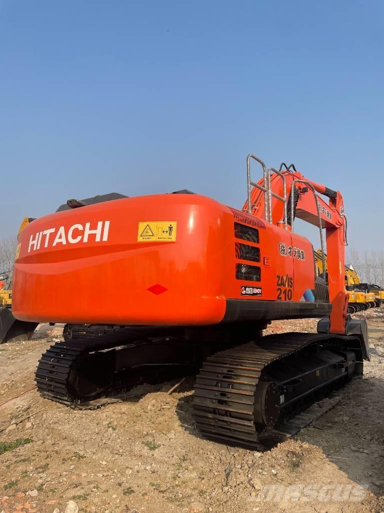 Hitachi ZX 210 履带挖掘机