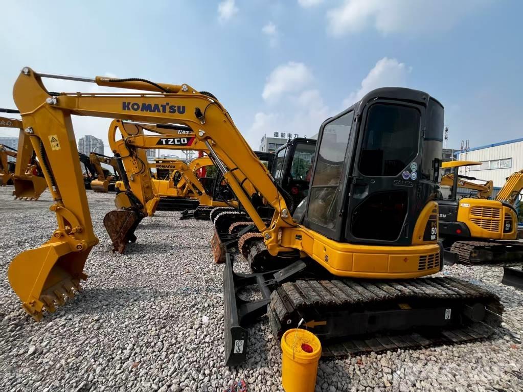 Komatsu PC 50 MR 小型挖掘机