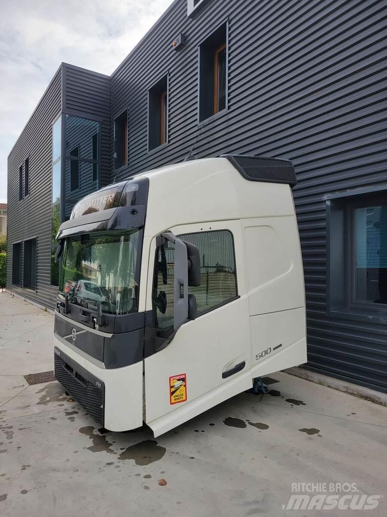 Volvo Globetrotter 驾驶室与内部