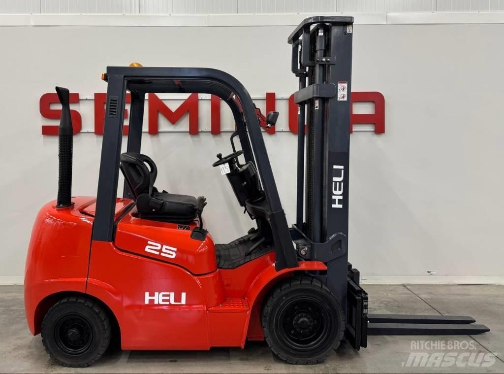 Heli 10052 - FD25G 柴油叉车