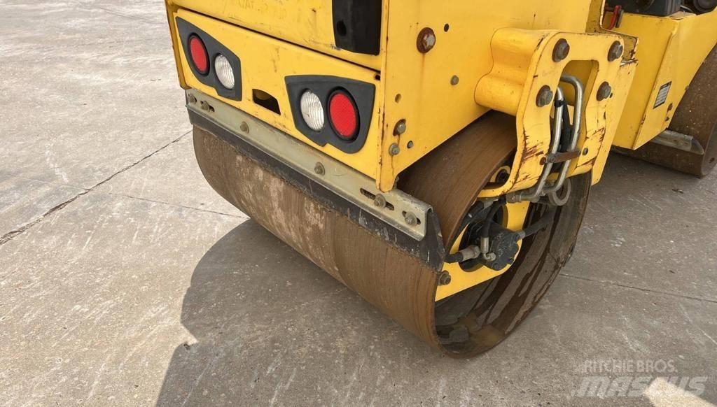 Bomag BW 100 AD M-5 双轮压路机