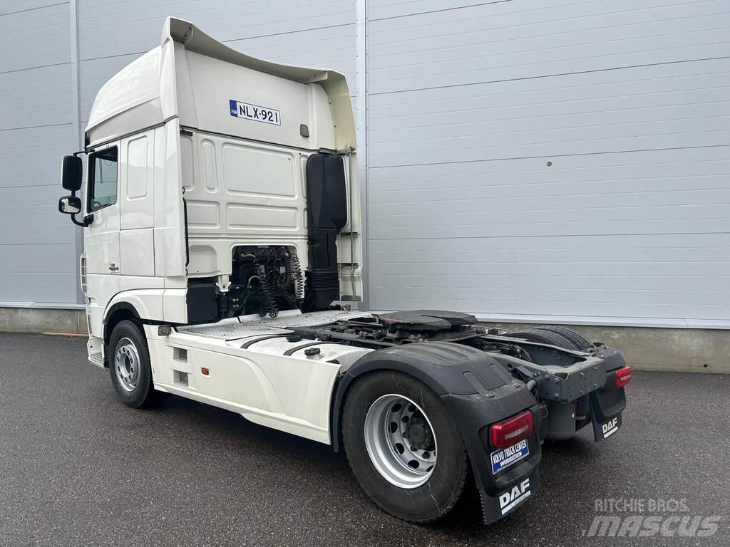 DAF XF 牵引车