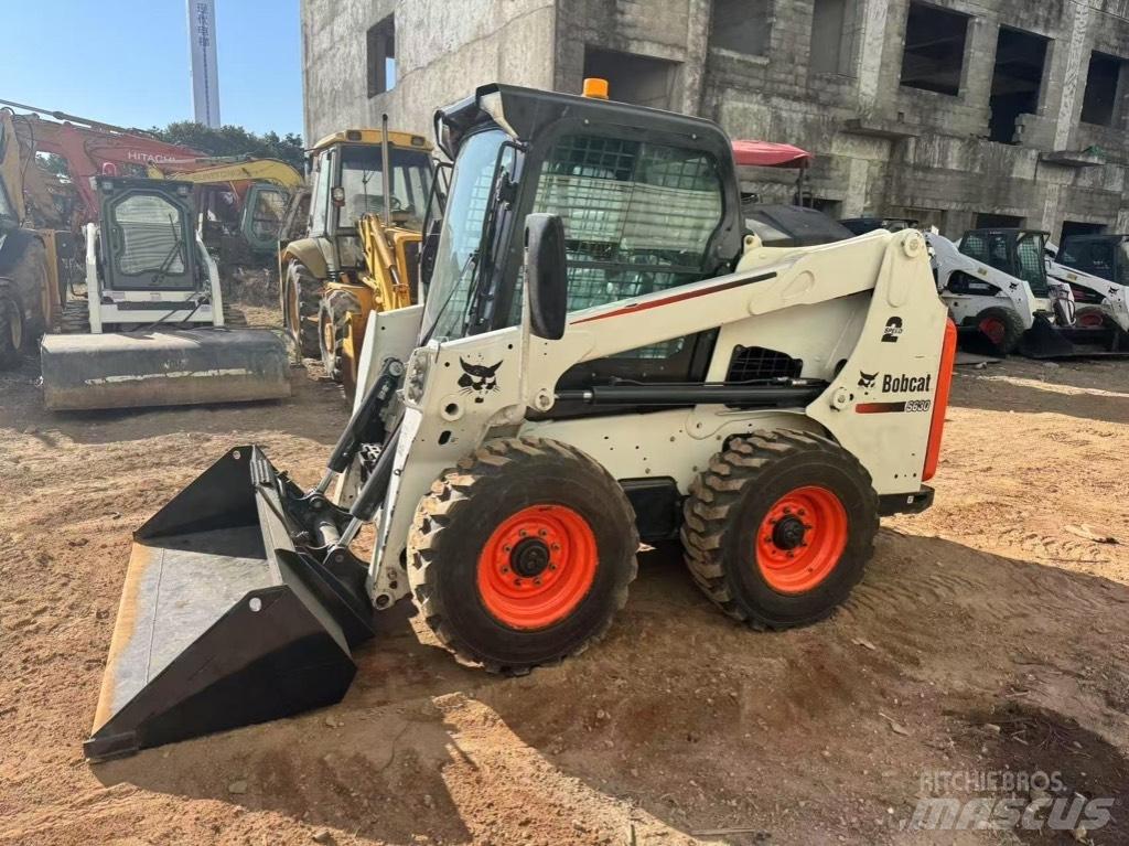 Bobcat S 630 滑移装载机