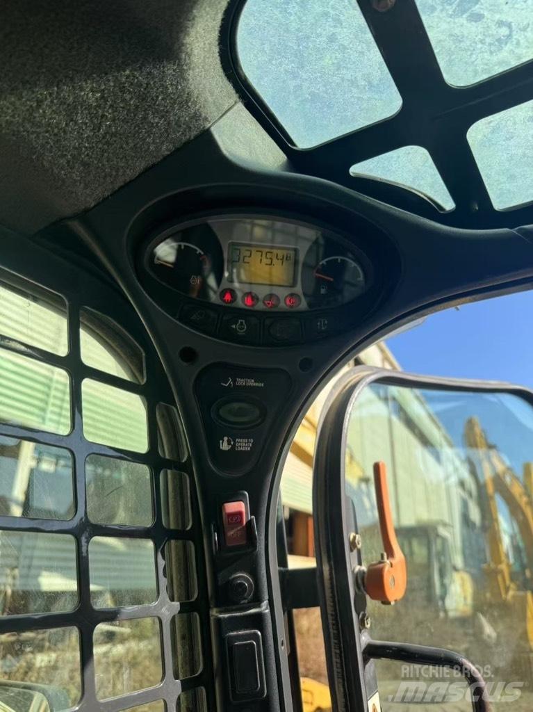 Bobcat S 630 滑移装载机