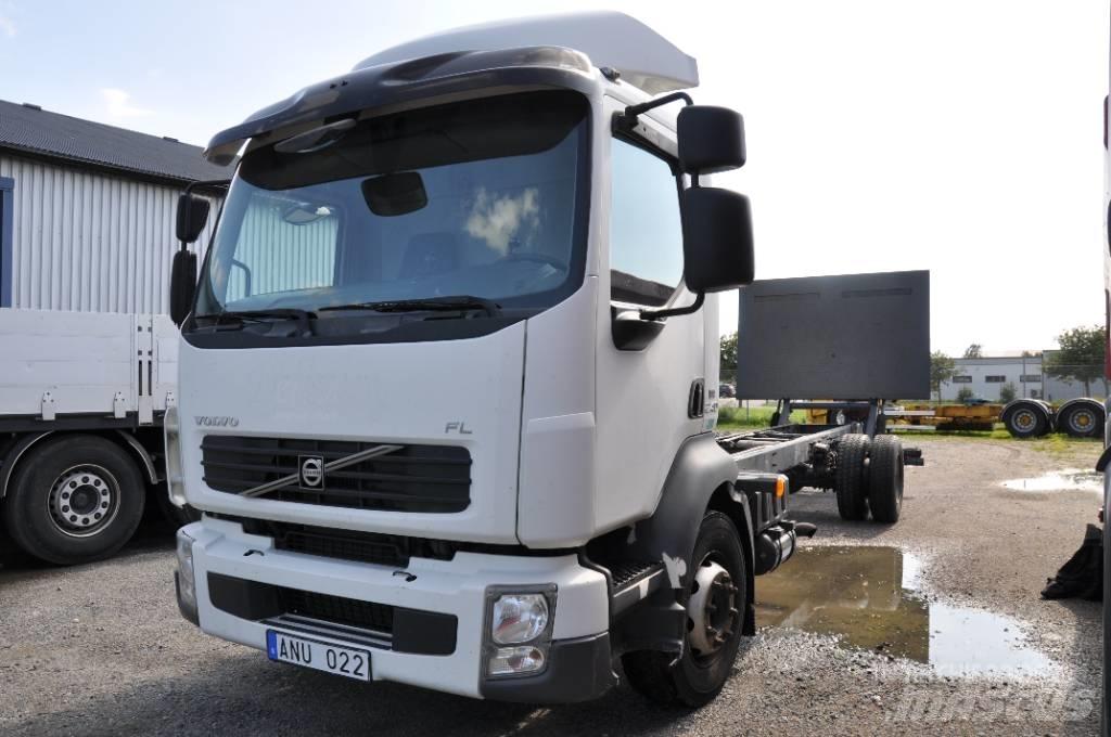 Volvo FL240 4x2 平板车