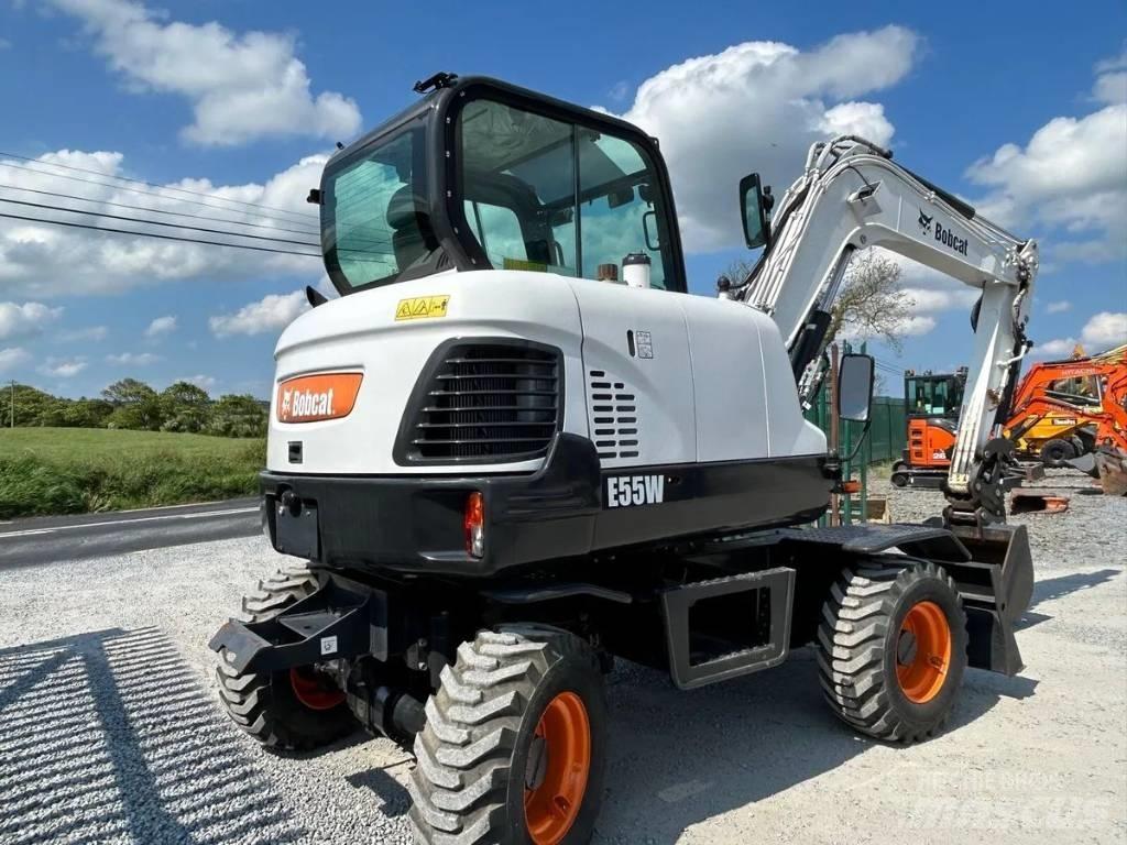 Bobcat E 55 W 轮式挖掘机