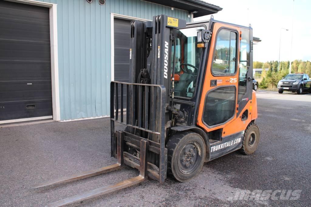 Doosan D 25 S 柴油叉车