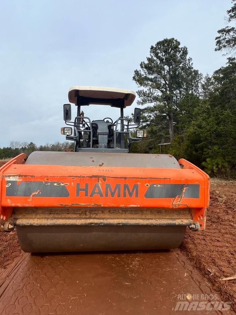 Hamm H10i 土壤压实机