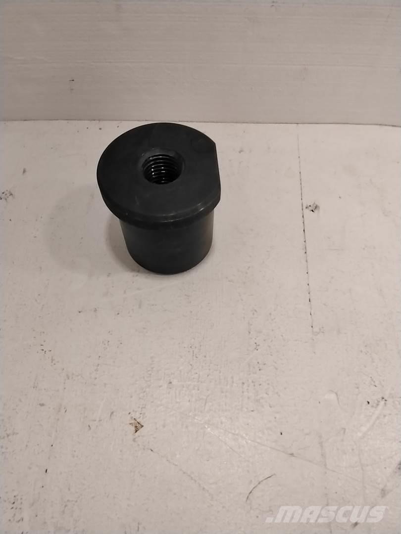 Ponsse P24661 底盘和悬架