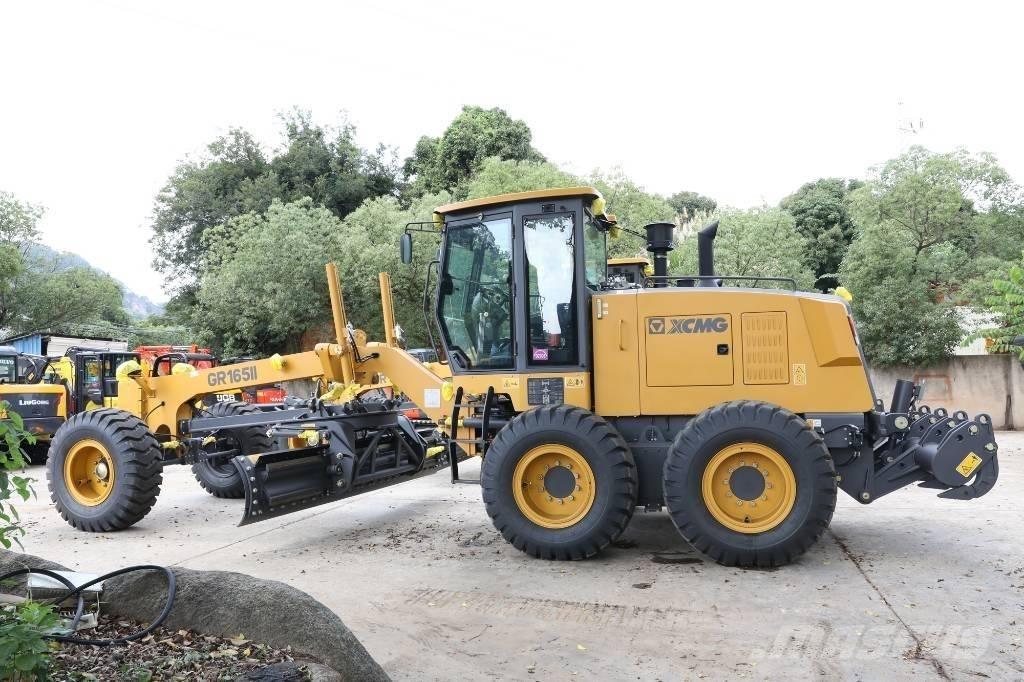 XCMG GR 165 平地机/推土机