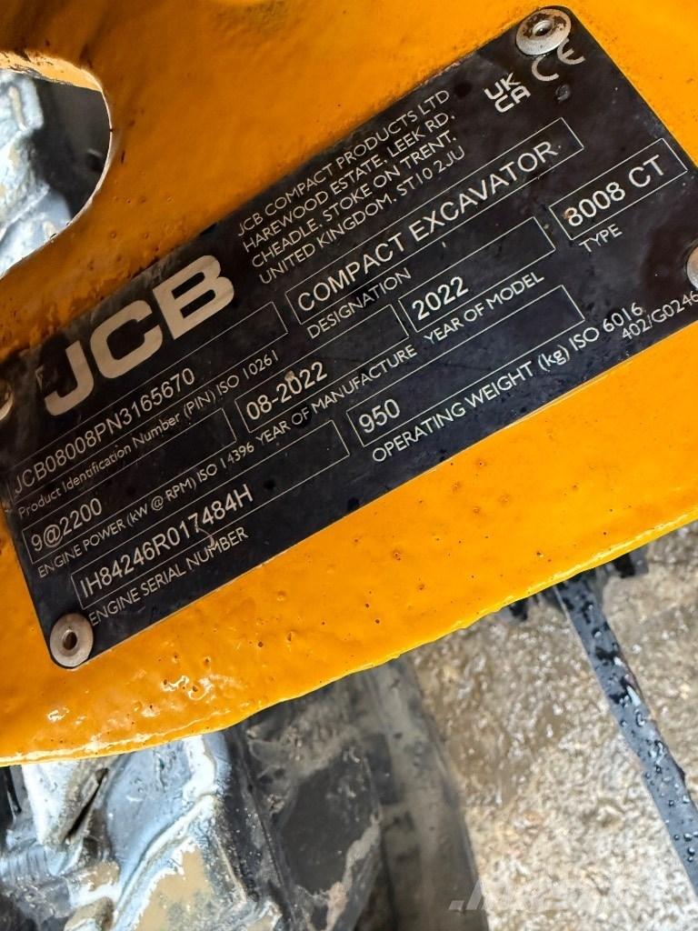 JCB 8008 CTS 小型挖掘机