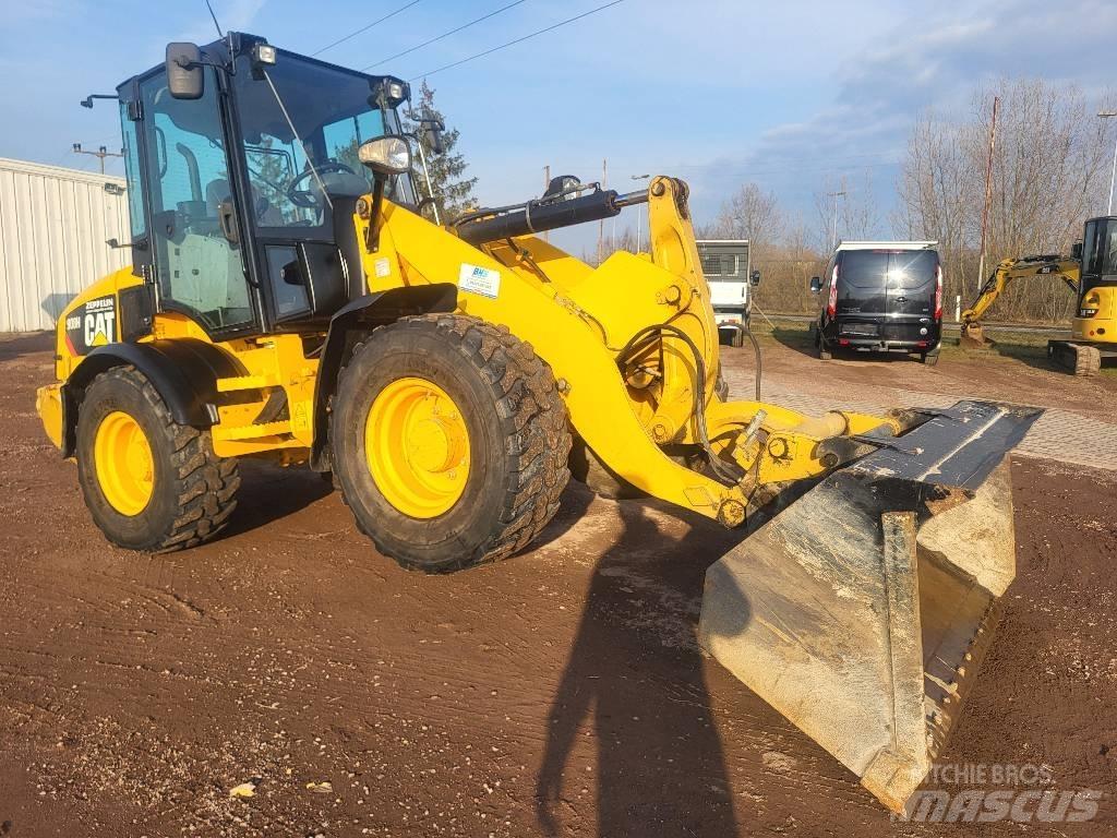 CAT 908 H 轮式装载机