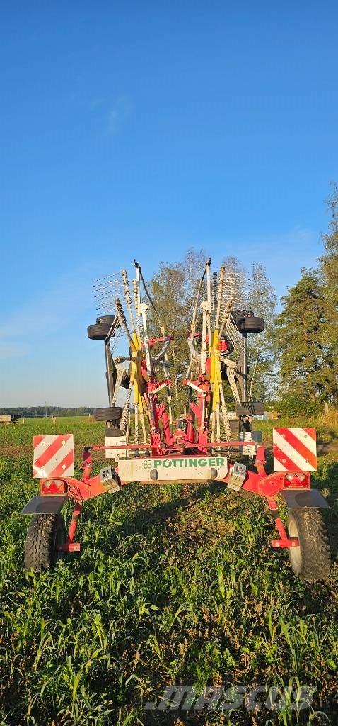 Pöttinger TOP 702C 犁耙和摊草机