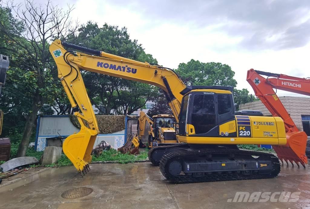 Komatsu PC 220-7 履带挖掘机