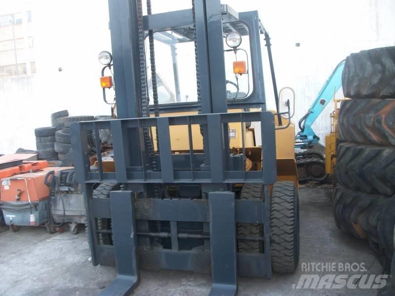 TCM FVD60Z5 柴油叉车