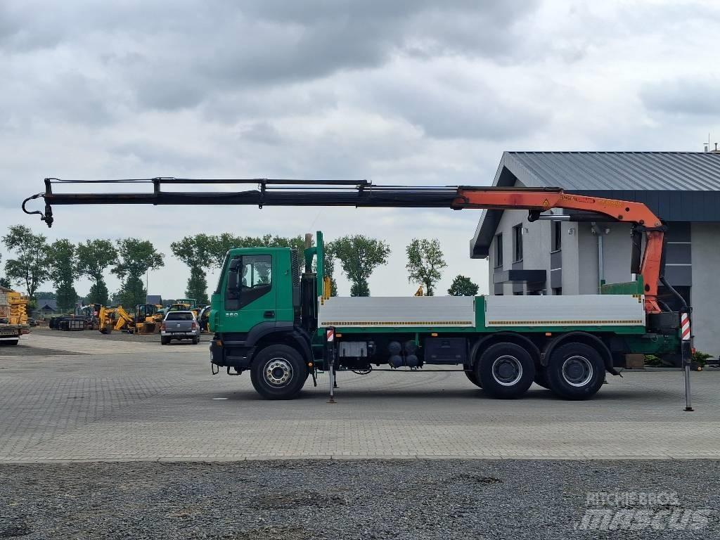 Iveco Trakker 360 起重车
