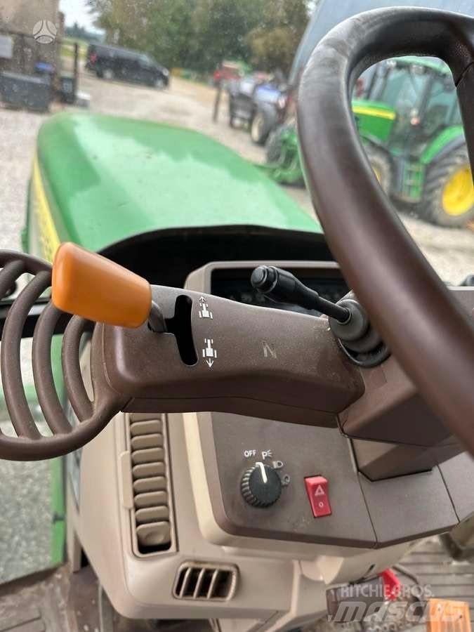 John Deere 6520 拖拉机/农用车