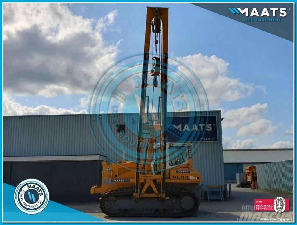 Liebherr RL 44 铺管机