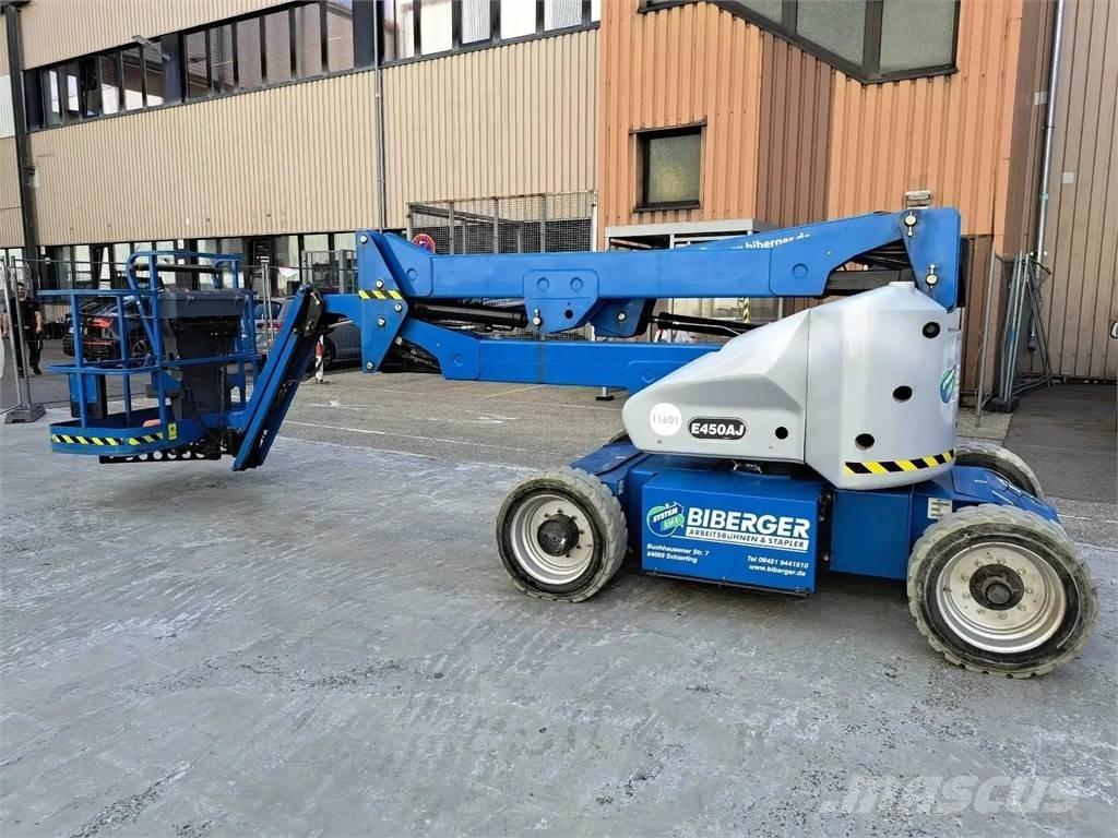 JLG E450AJ 曲臂高空工作平台