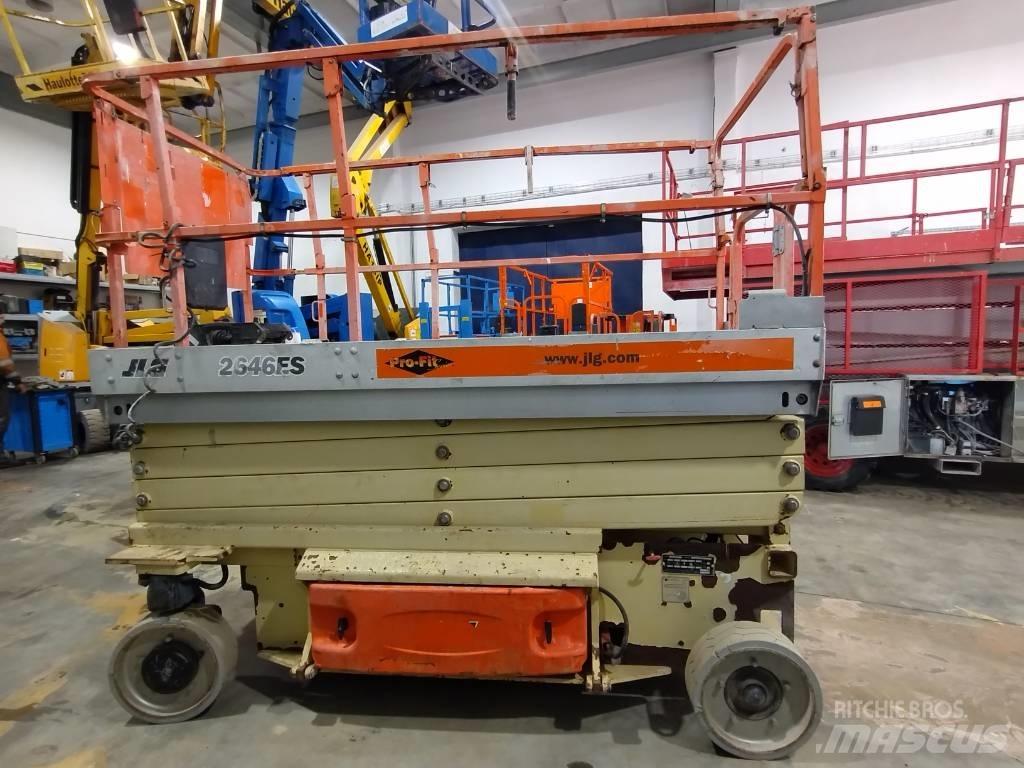 JLG 2646 ES 剪叉式升降机