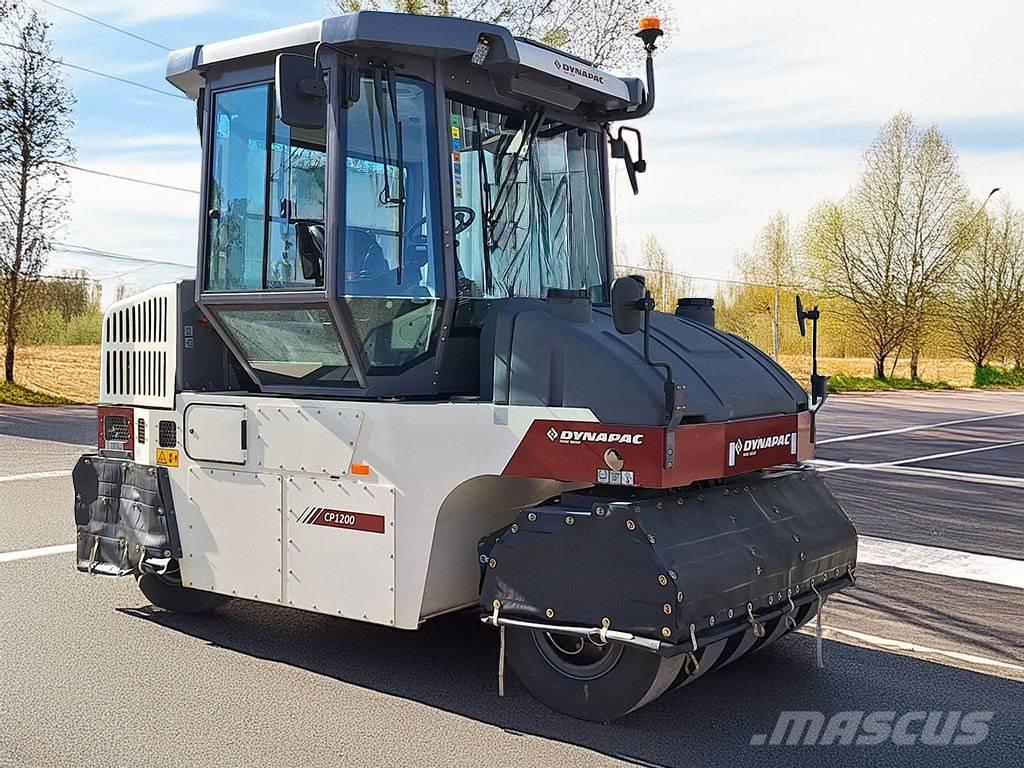 Dynapac CP 1200 W 胶轮压路机