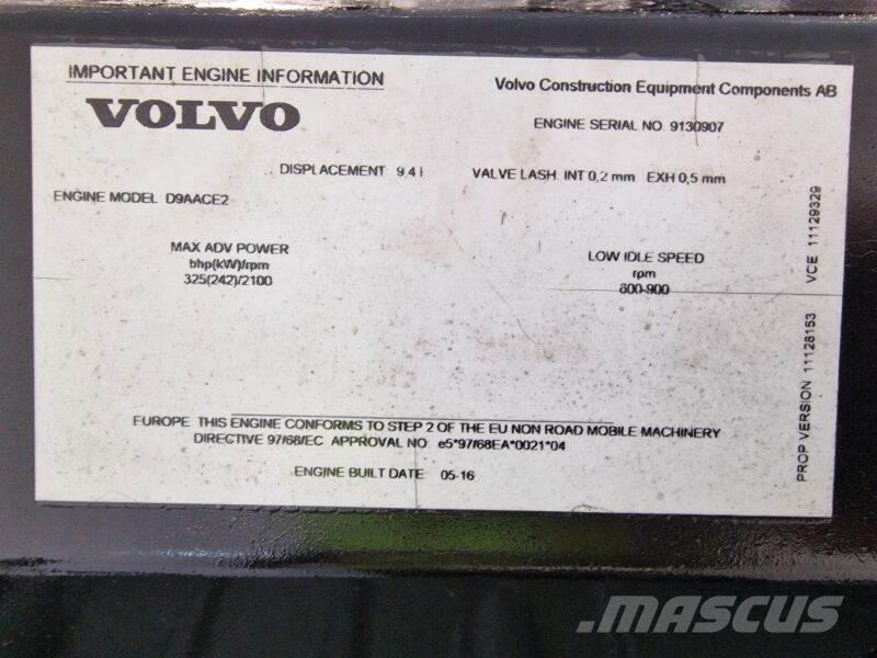 Volvo D9AACE2 发动机