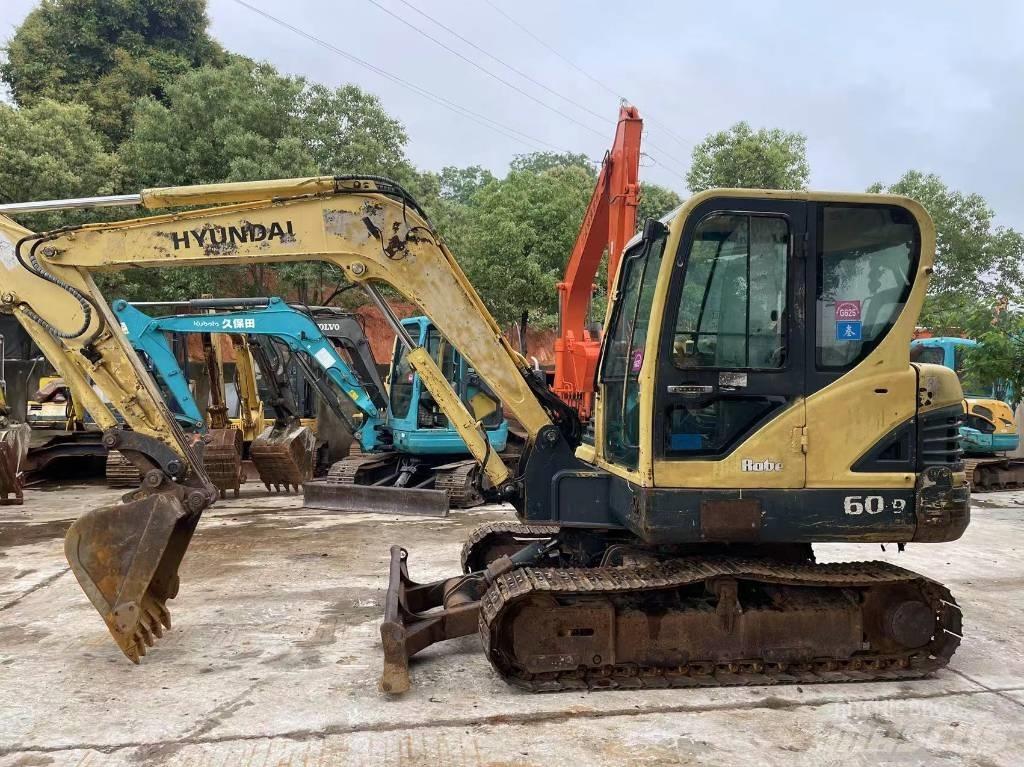 Hyundai R60-9 履带挖掘机