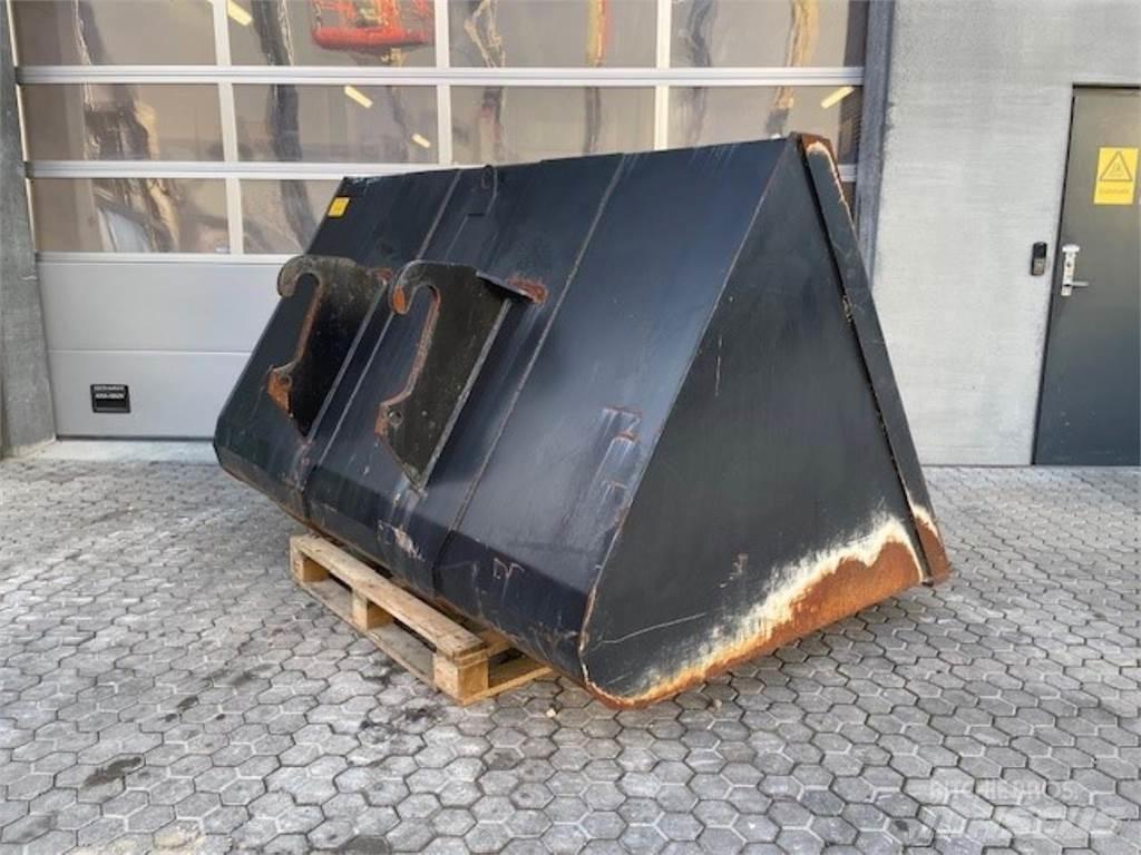  Øvrige Læsseskovl 挖斗