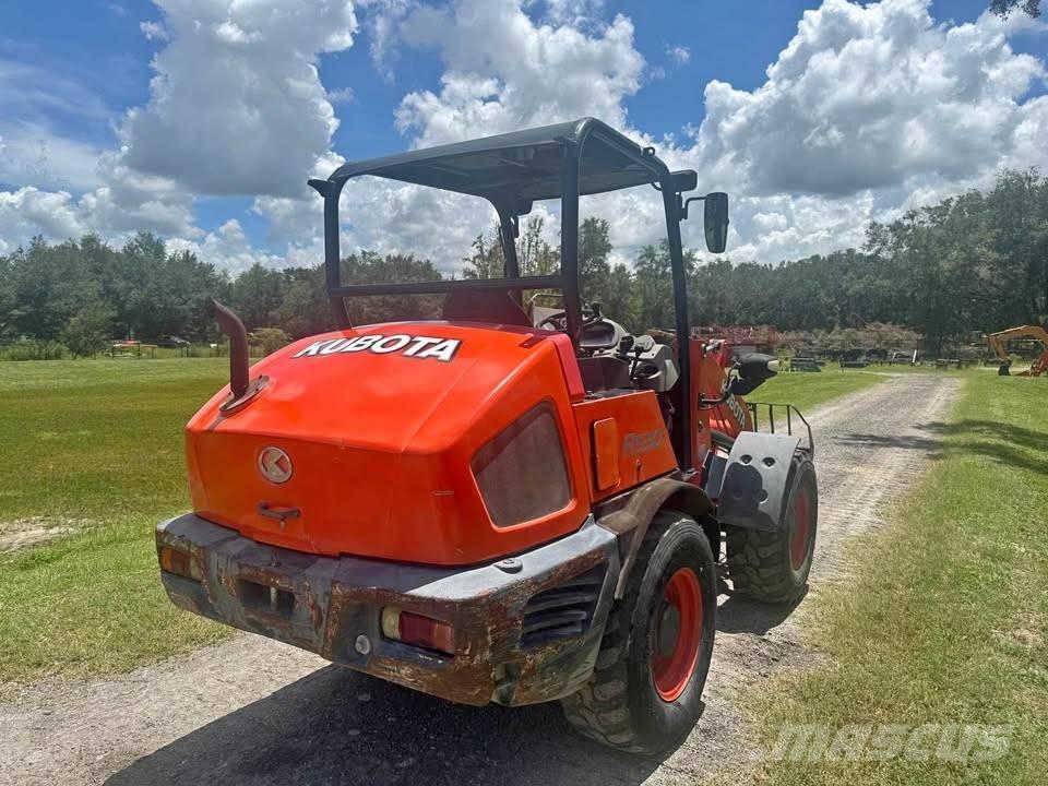 Kubota R 530 轮式装载机
