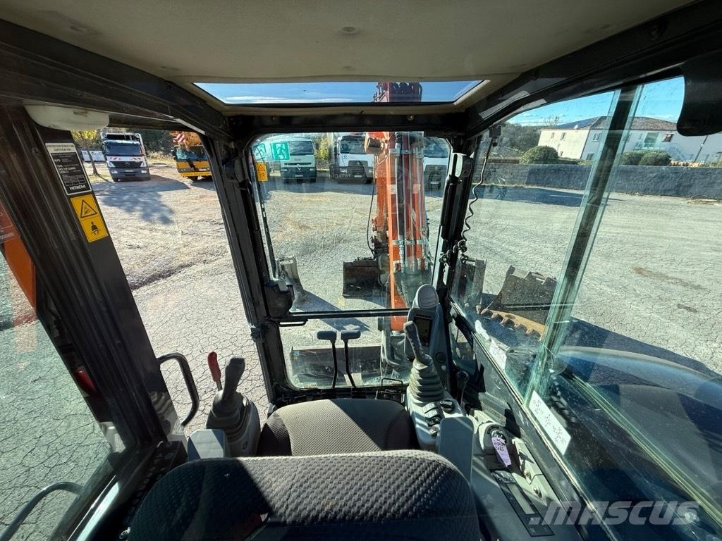 Hitachi ZX 65 US B-5 小型挖掘机