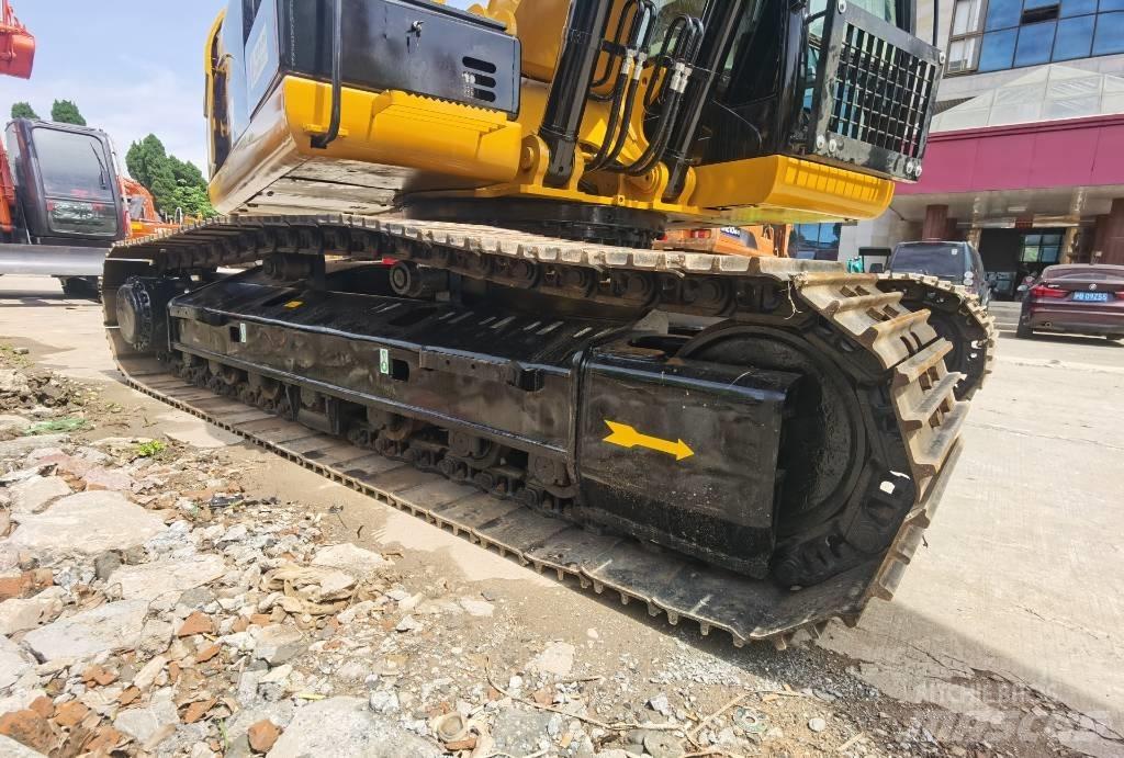 CAT 325D 履带挖掘机