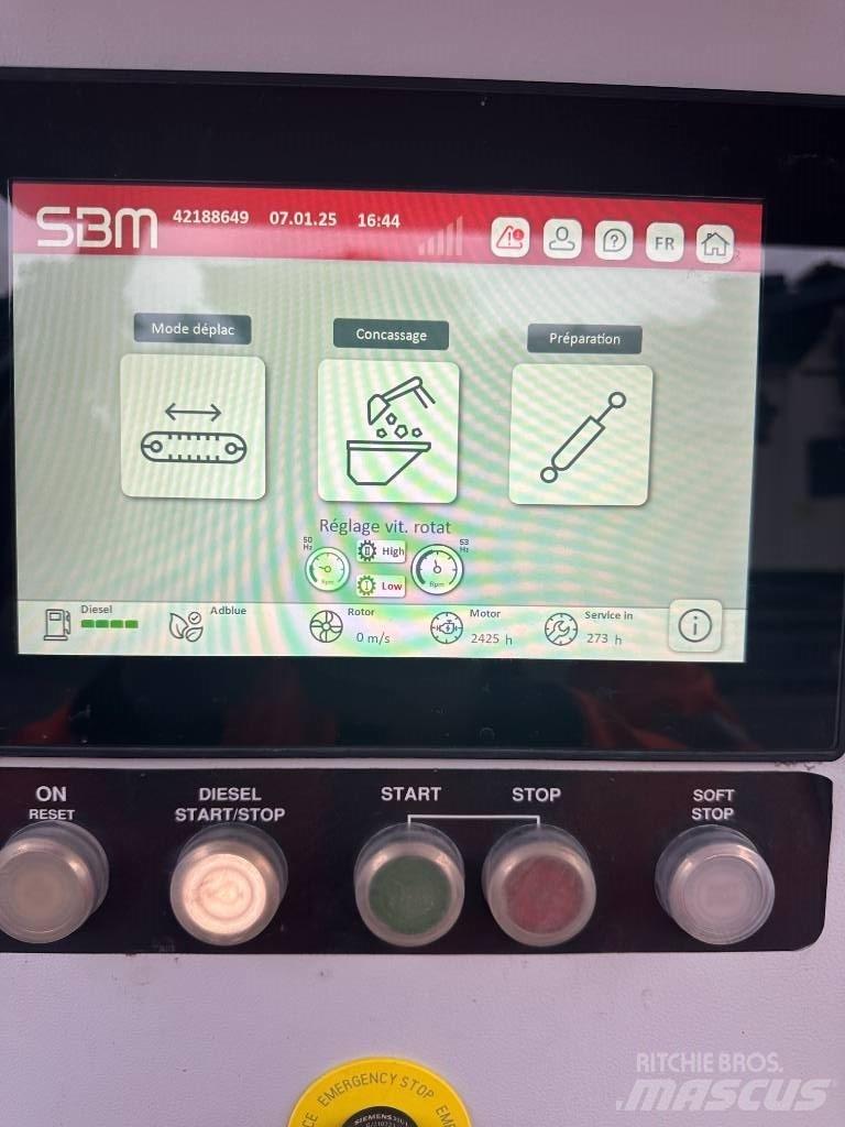 SBM Remax 400 移动式破碎机