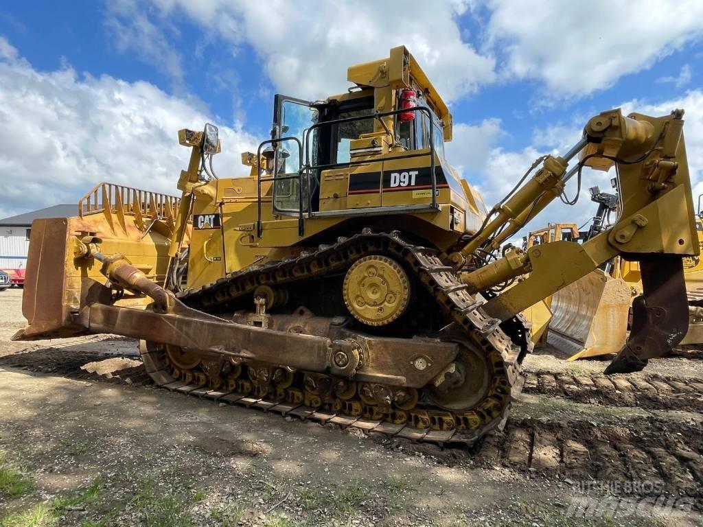 CAT D 9 T 履带式推土机