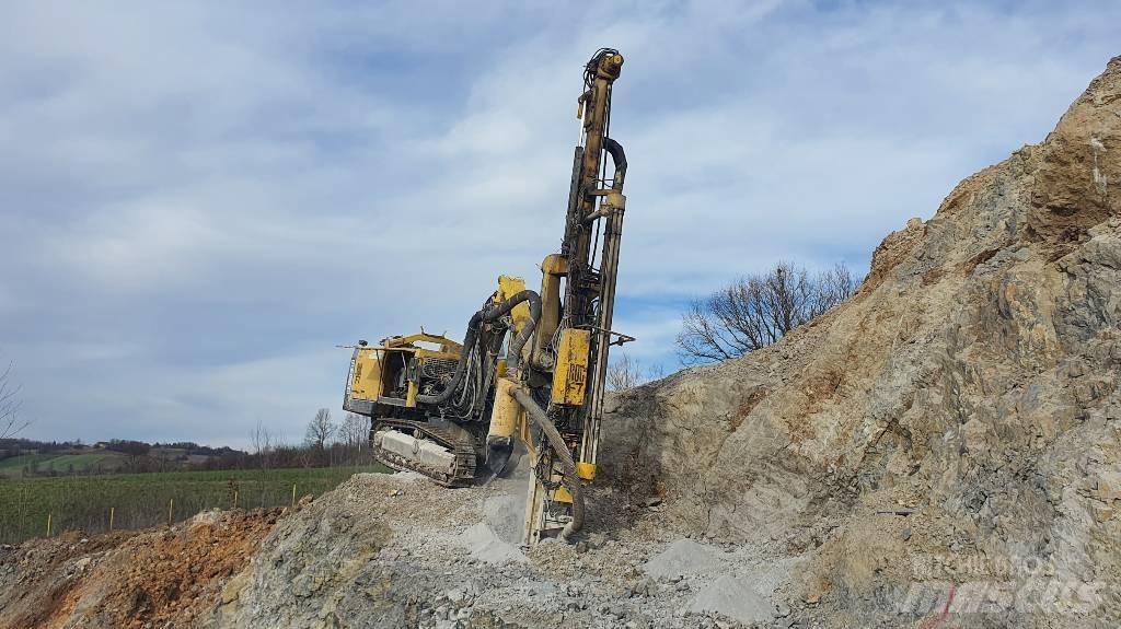 Atlas Copco F7-10 钻孔机