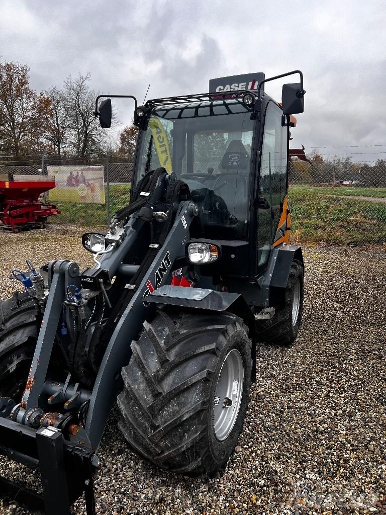 GiANT G3500 小型装载机