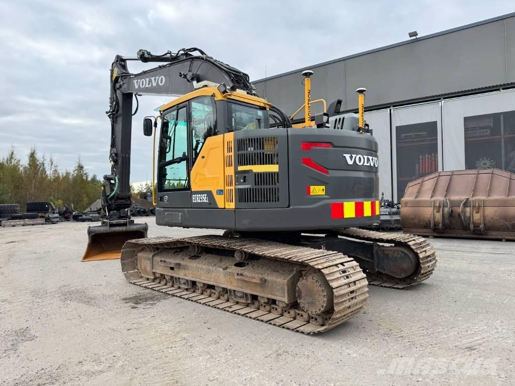 Volvo ECR 235 E 履带挖掘机