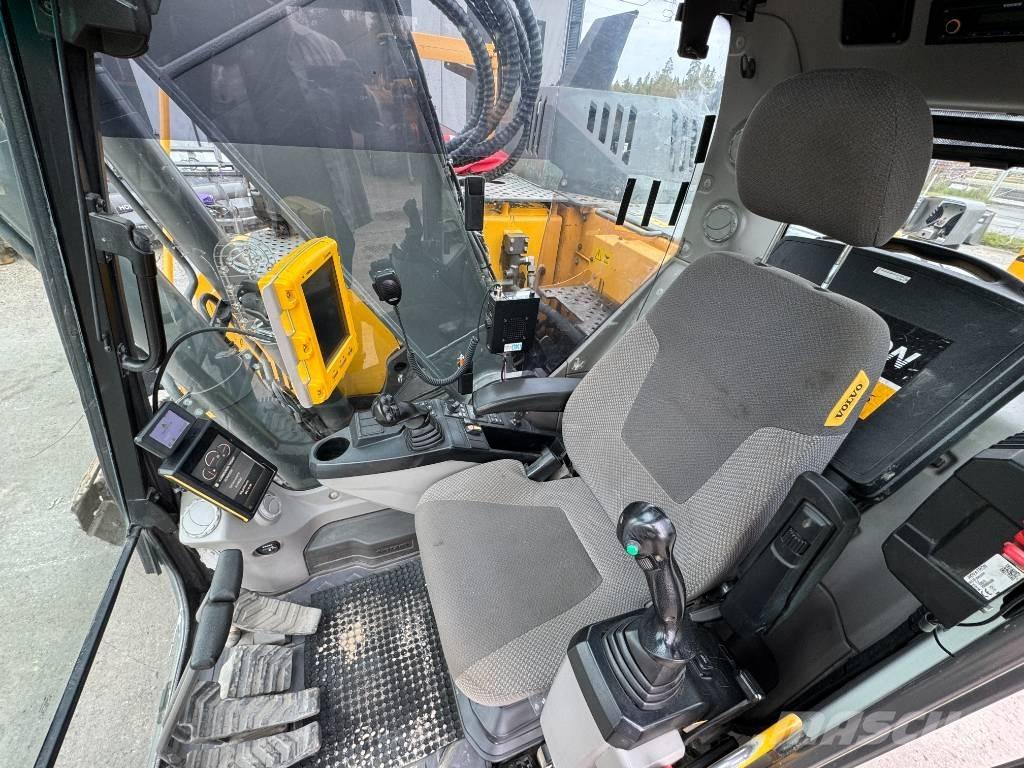 Volvo ECR 235 E 履带挖掘机