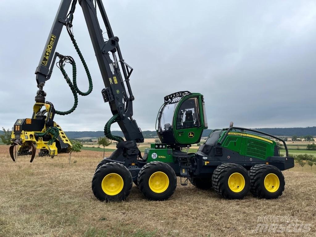 John Deere 1170G 收割机