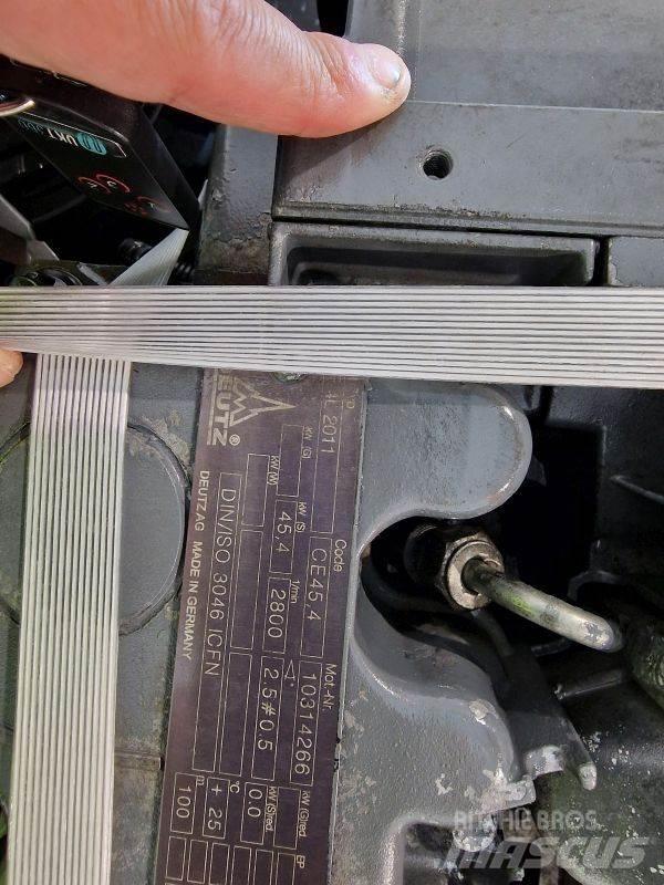 Deutz F4L2011 发动机