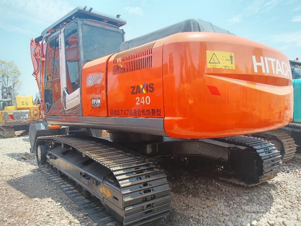 Hitachi ZX 240 履带挖掘机